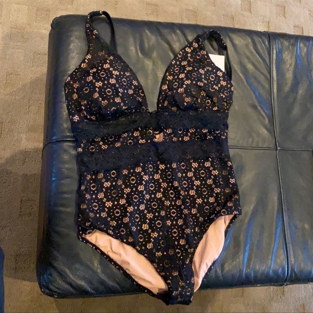 NWT one piece swimsuit
